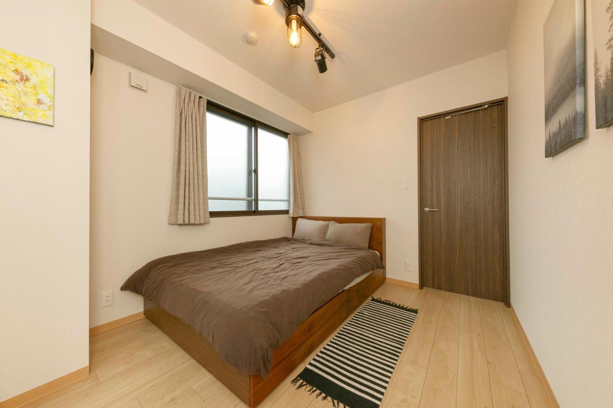 Gamadas Bld Prefektura Tokio Pokoj fotografie