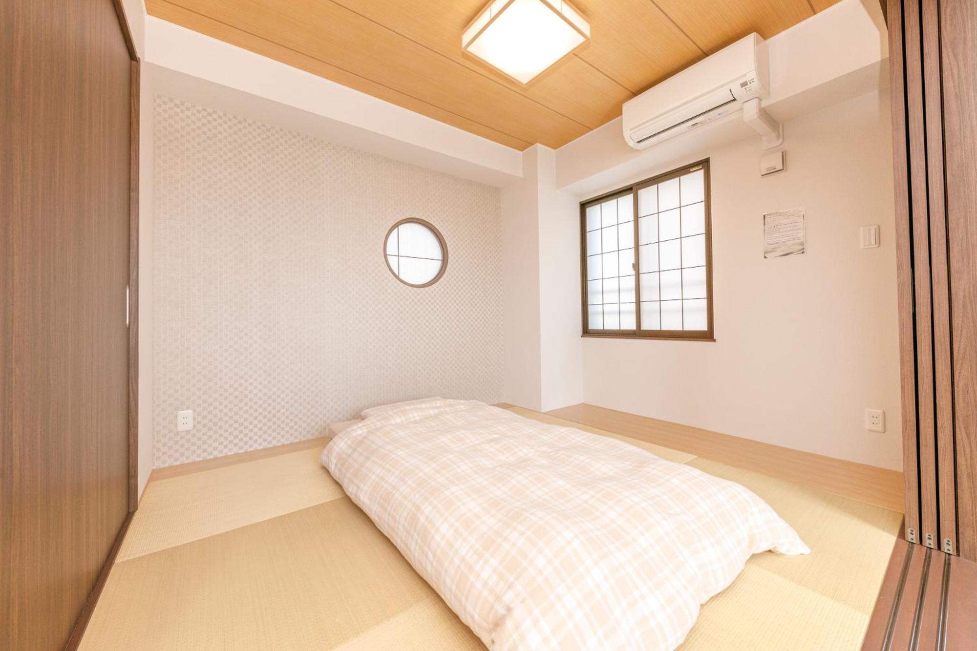 Gamadas Bld Prefektura Tokio Pokoj fotografie
