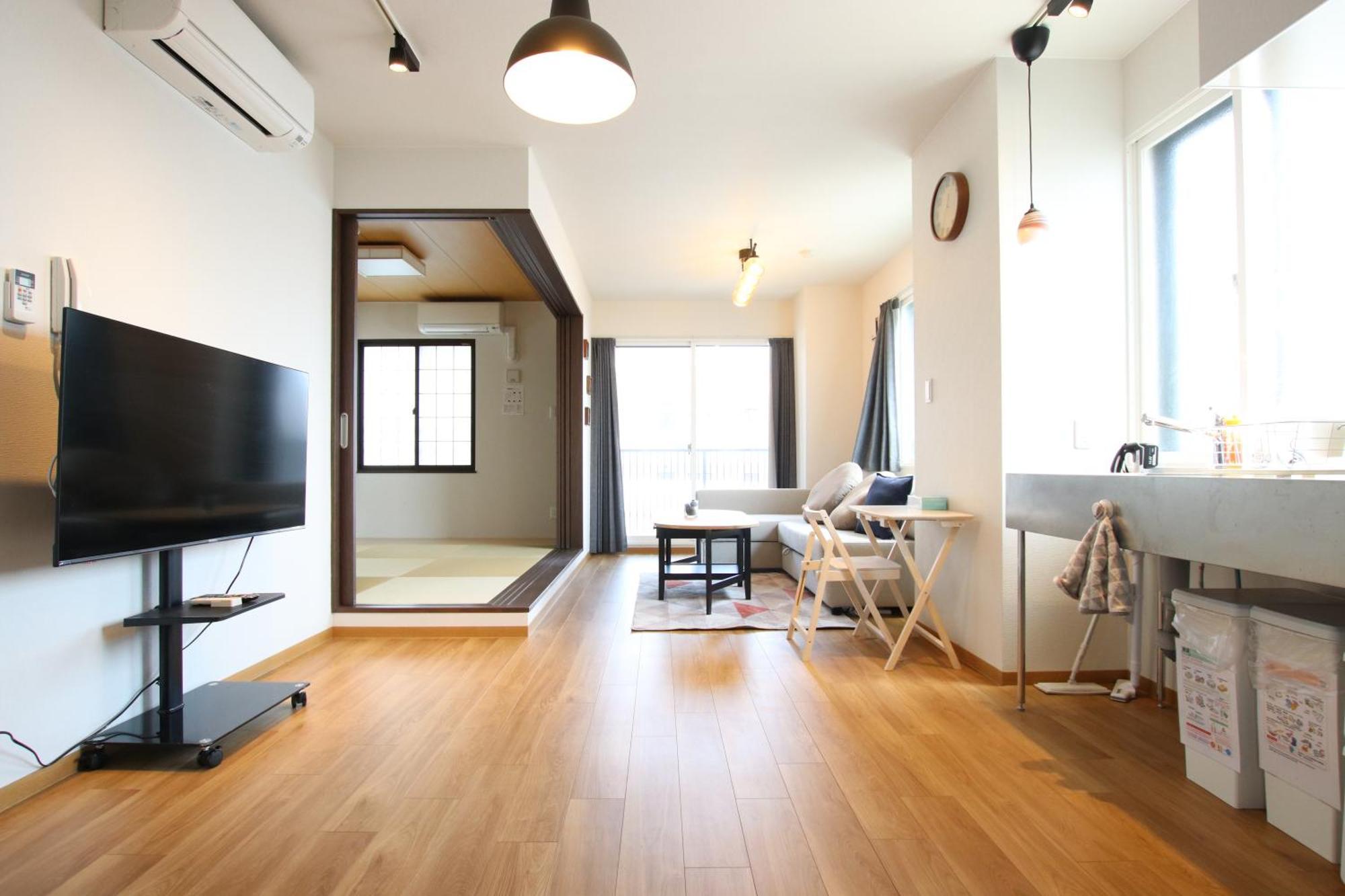 Gamadas Bld Prefektura Tokio Pokoj fotografie