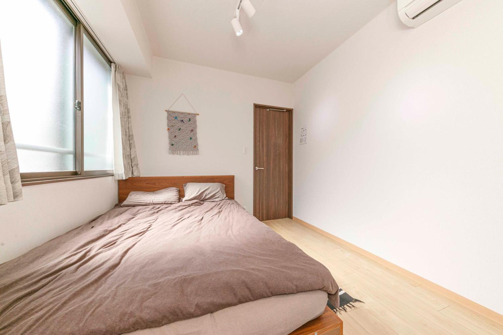 Gamadas Bld Prefektura Tokio Pokoj fotografie