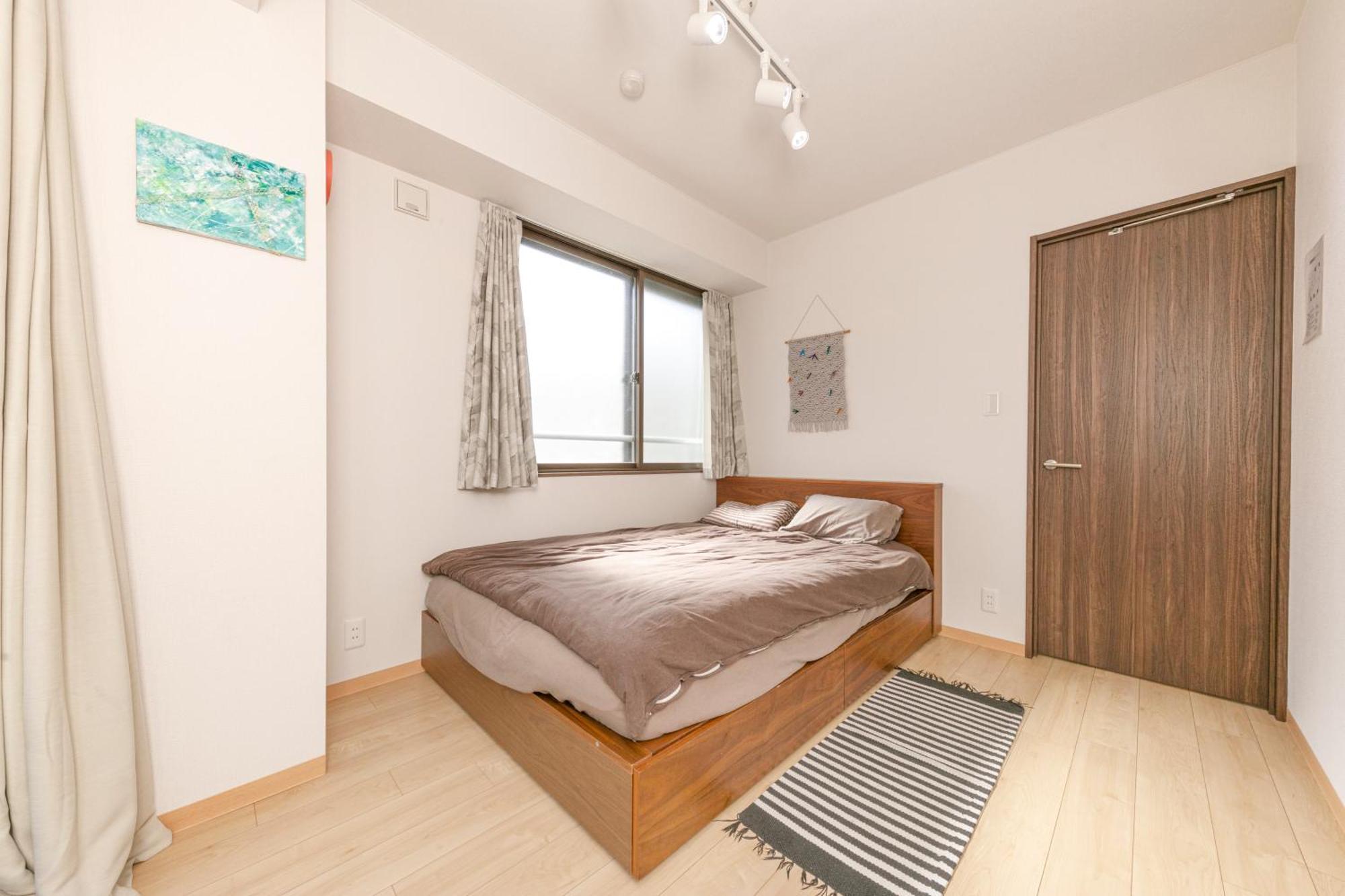 Gamadas Bld Prefektura Tokio Pokoj fotografie